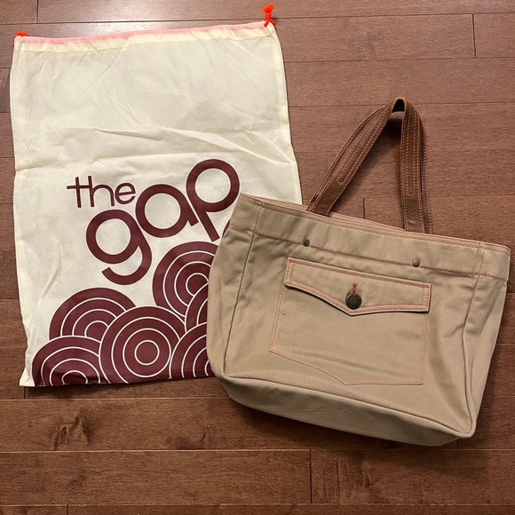 Gap reversible canvas bag with dust bag - Picture 6 of 7